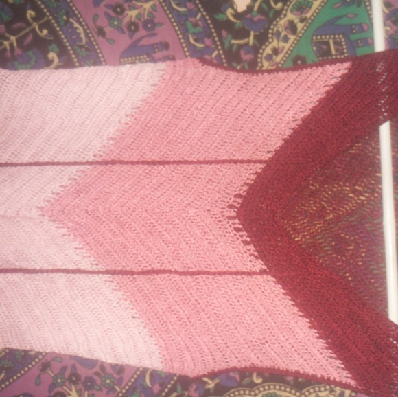 Adorable XS Boho Fringe Bottom Tunic - Picture 8 of 8